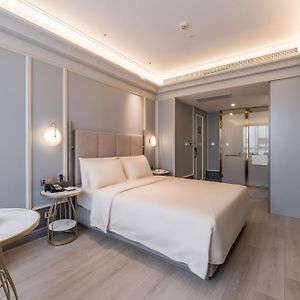 Jimu Double Room Courtyard